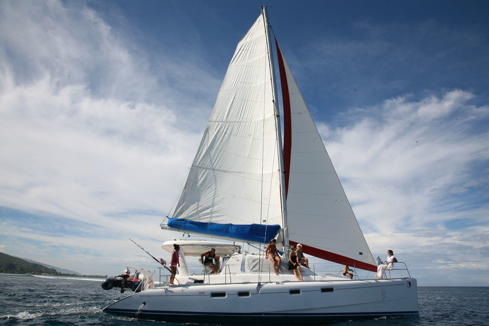 Tahiti Sail And Dive Hotel Vaitape Exterior photo